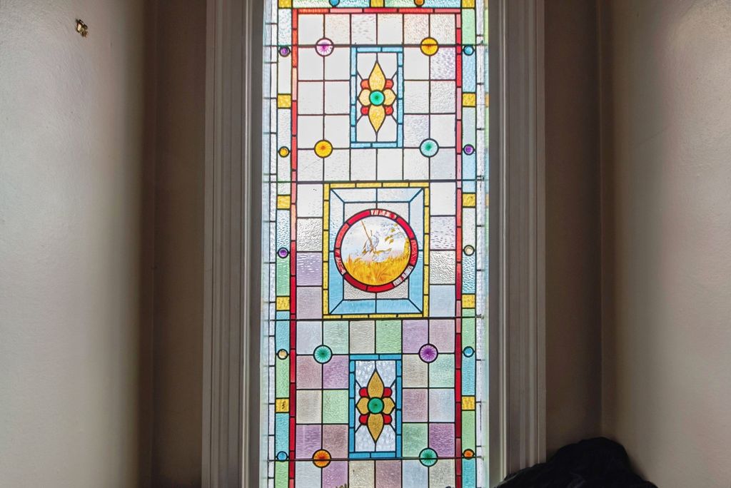 Property photo 2 of 20 Pbox-Img.Jpg