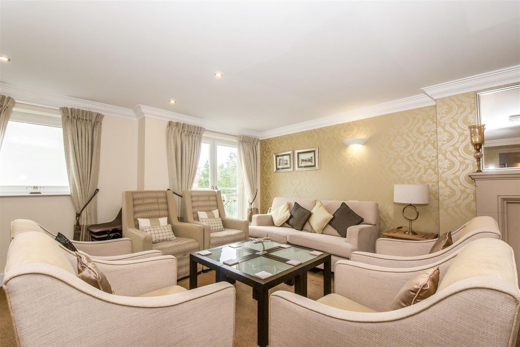 Property photo 3 of 29 Homeowners Lounge Lauder Court (B).Jpg