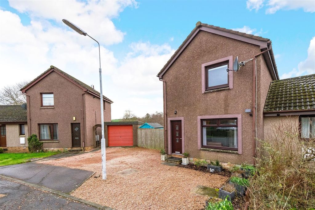 Property photo 1 of 24 Ex_Externals-2Warmer_.Jpg