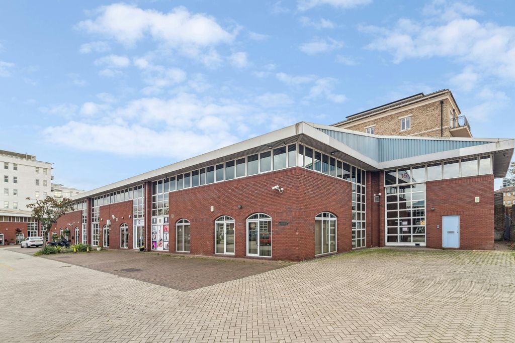 Property photo 1 of 13 24.Jpg