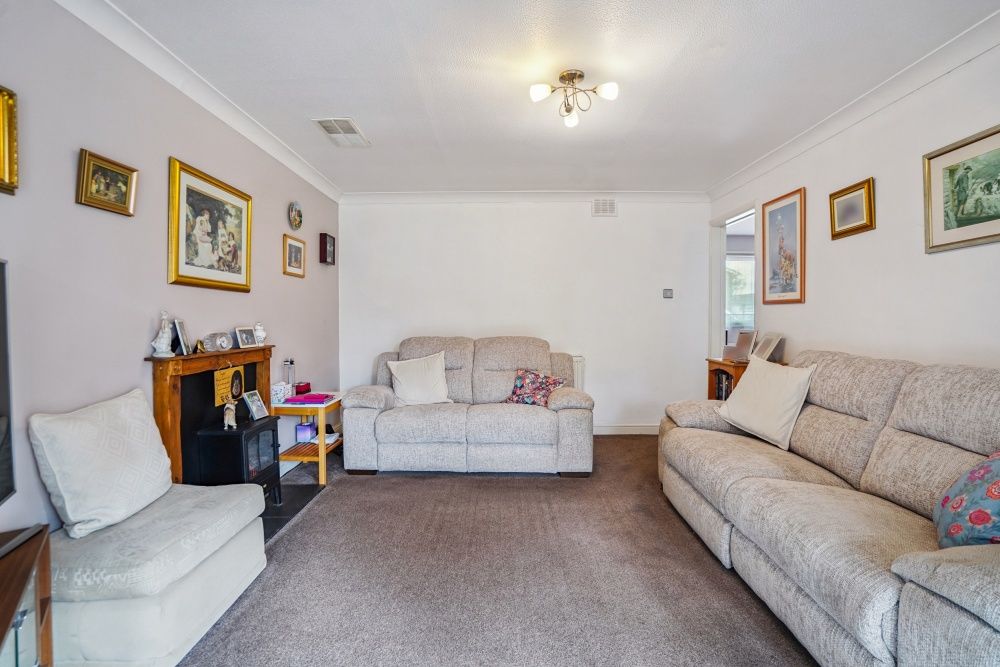 Property photo 3 of 21