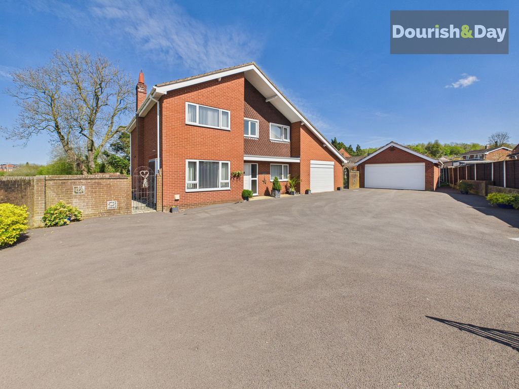 Property photo 1 of 37
