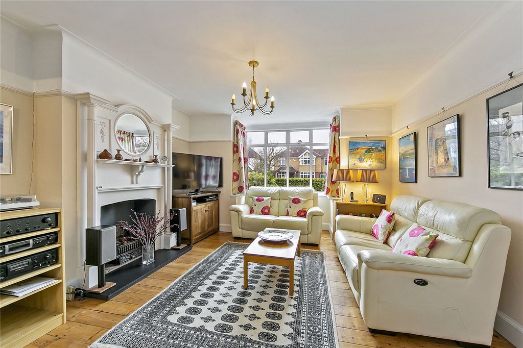 Property photo 2 of 23 Picture No. 06