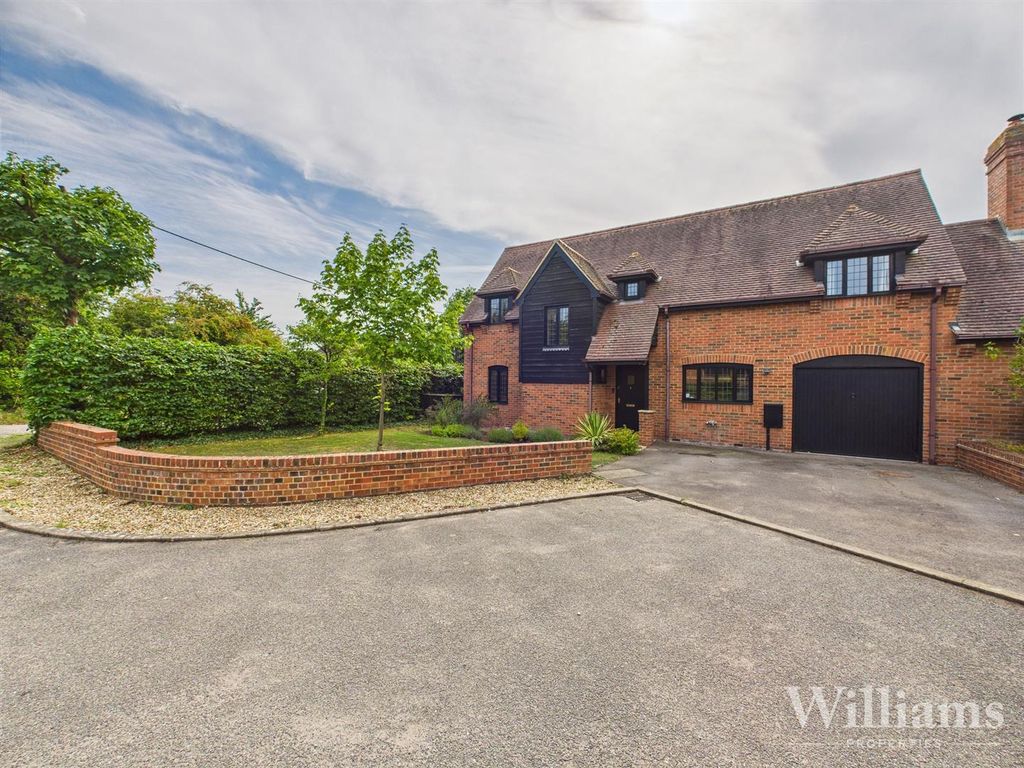 Property photo 1 of 24 Cam02861G0-Pr0461-Still045.Jpg