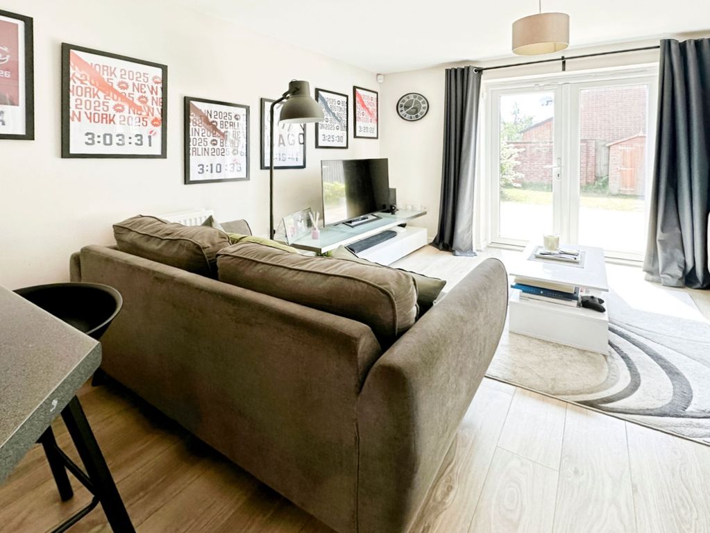 Property photo 2 of 11