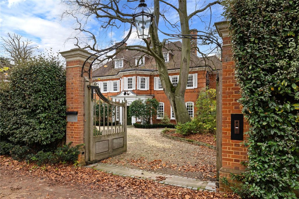 Property photo 3 of 29 External