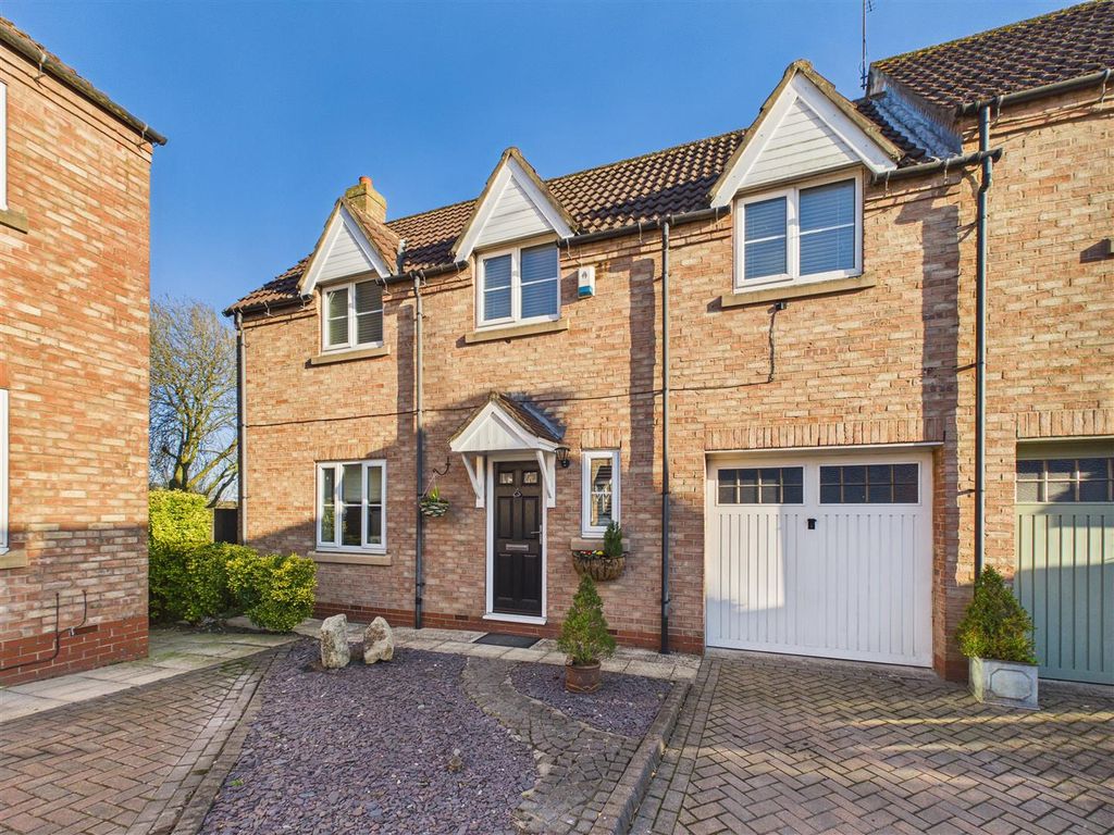 Property photo 1 of 23 Front