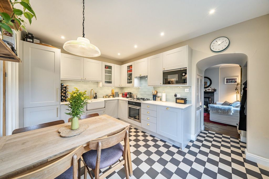 Property photo 2 of 24 Picture No. 05