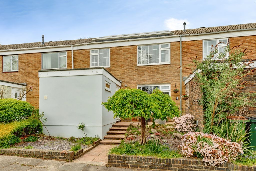 Property photo 1 of 19