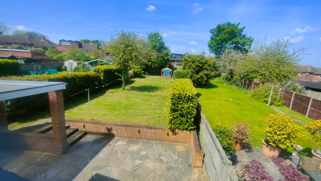 Property photo 3 of 6