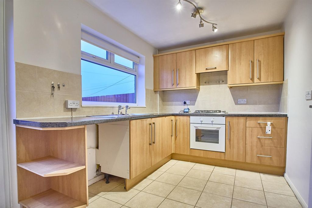 Property photo 3 of 9 9 Hawthorne Way Bb 2.Jpg