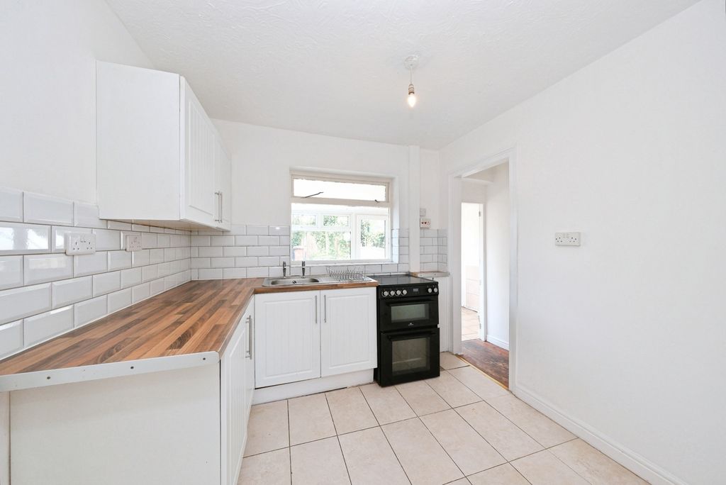 Property photo 2 of 15 Pbox-Img.Jpg