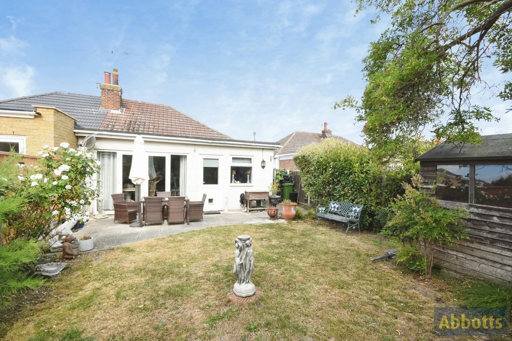 Property photo 3 of 16 Pbox-Img.Jpg
