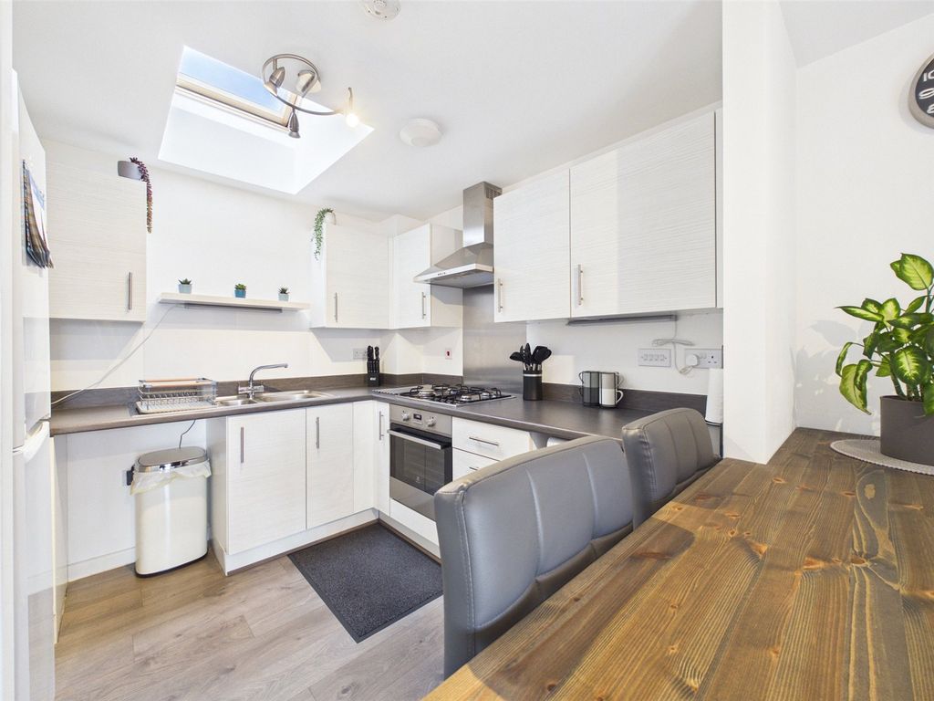 Property photo 2 of 12 Picture No. 02