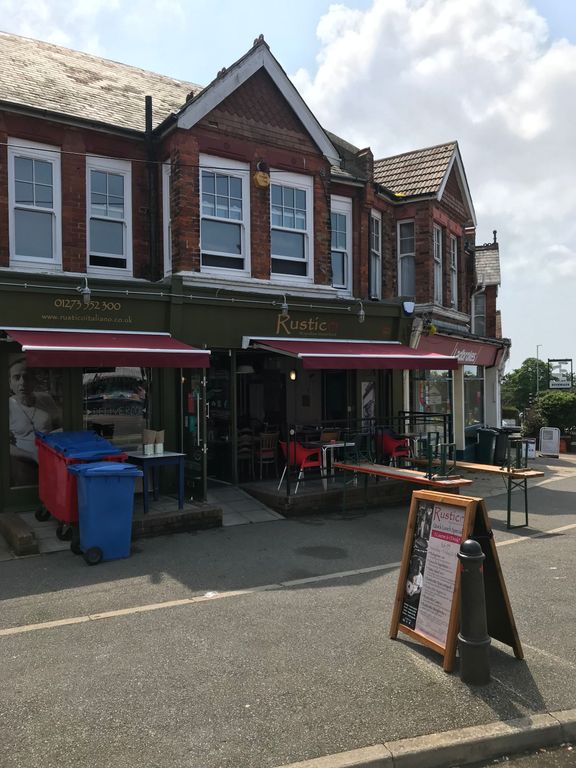 Property photo 1 of 4