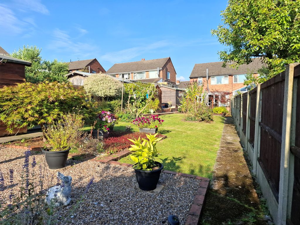 Property photo 2 of 22