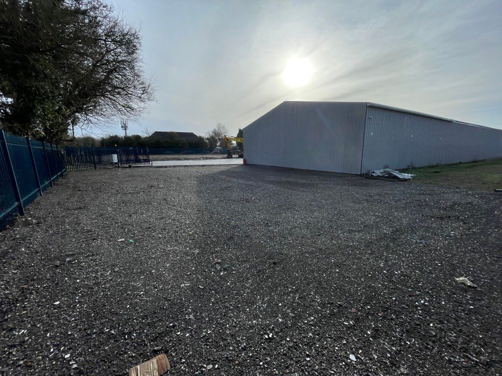 Property photo 2 of 7 Photo 6