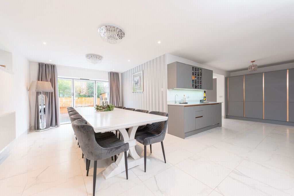 Property photo 3 of 23 Open Plan Living