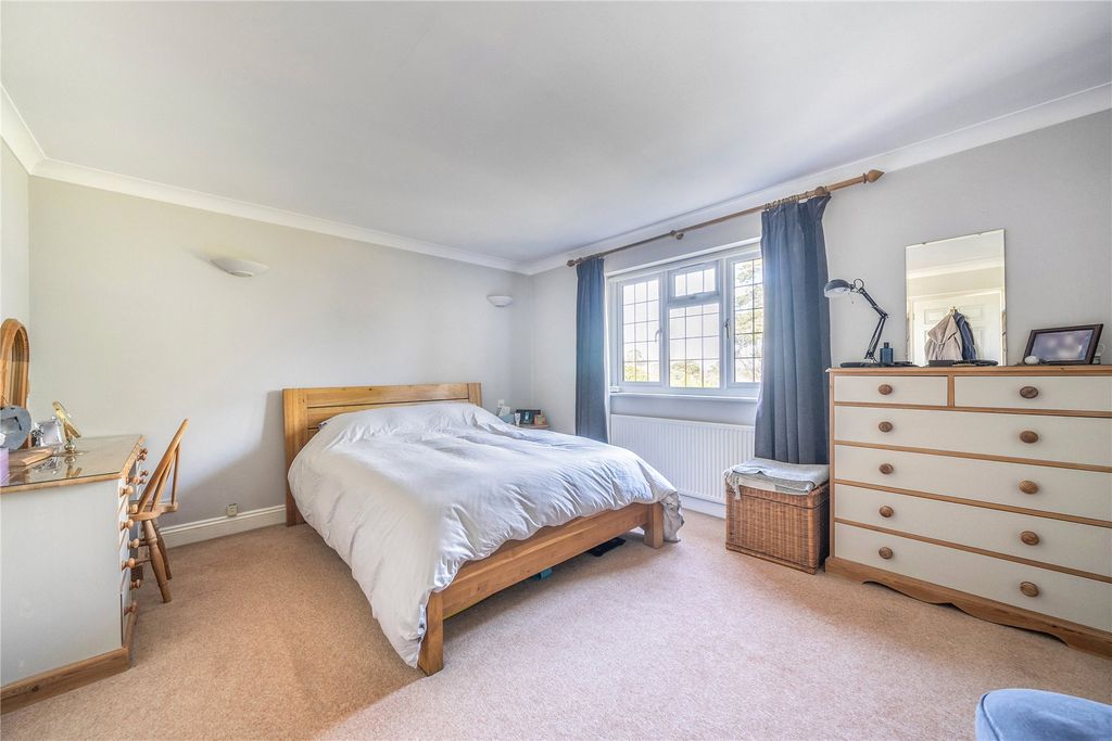 Additional image 20 of 4 bed detached house for saleLightwater GU18