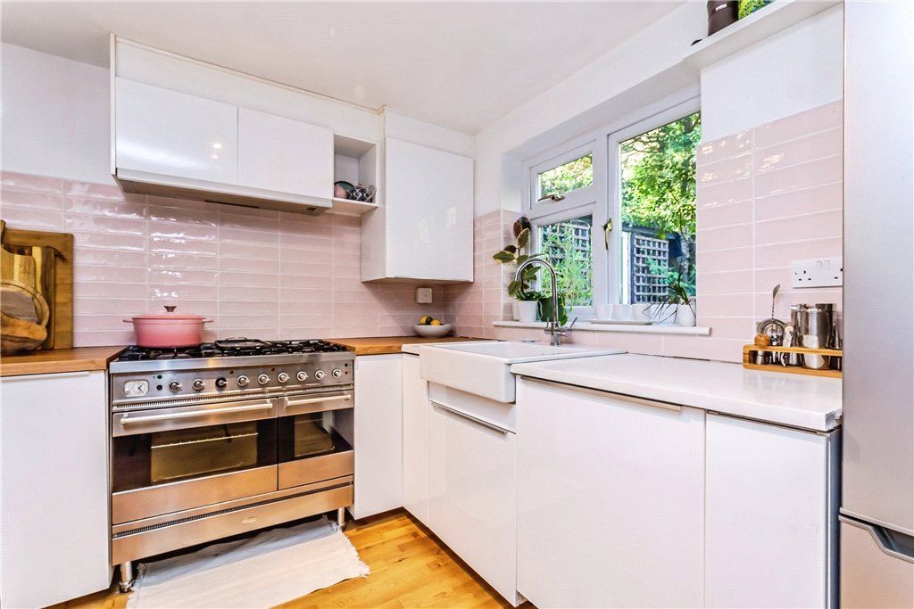 Property photo 1 of 22 Picture No. 04