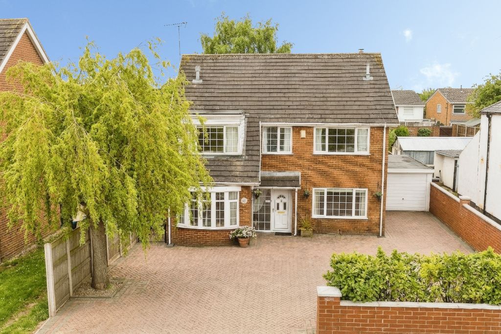 Property photo 3 of 17
