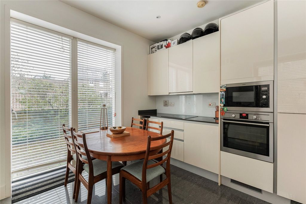 Property photo 2 of 10 Picture No. 02