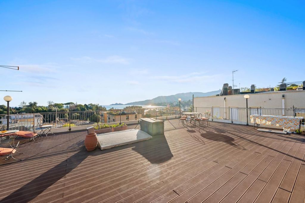 Property photo 1 of 30