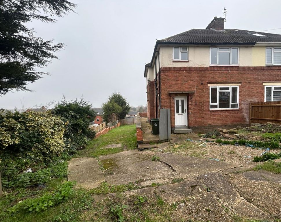 Property photo 1 of 5