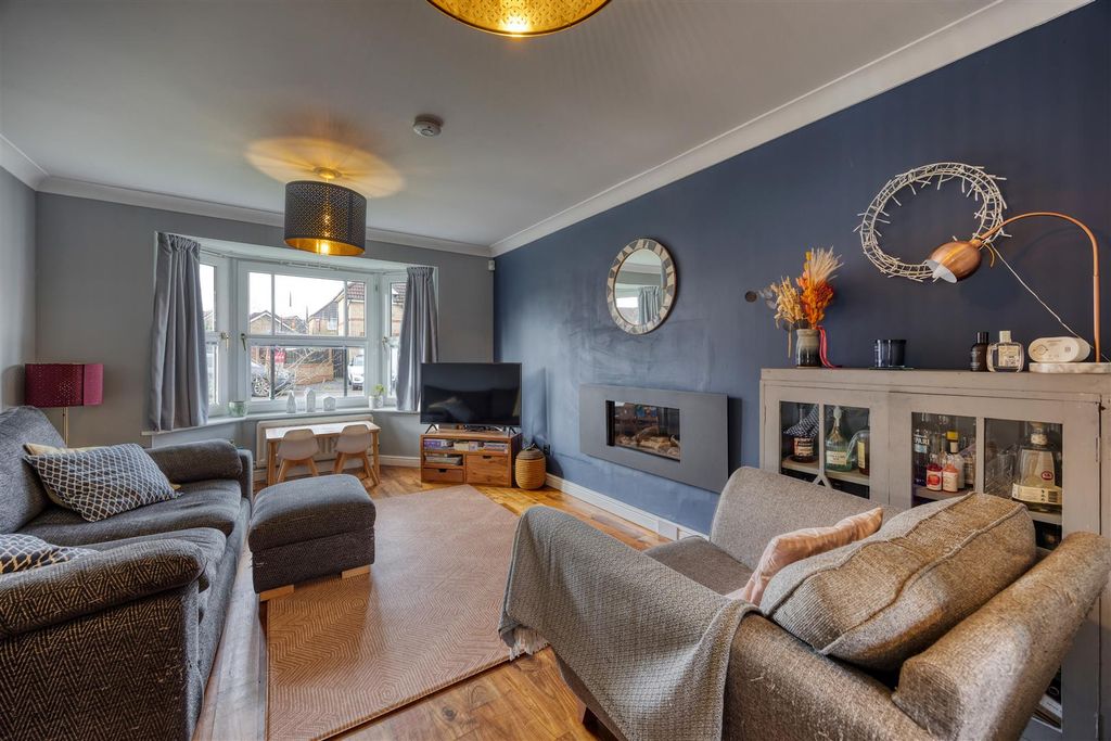 Property photo 2 of 29 69_Jackson_Drive_Stepps_008.Jpeg