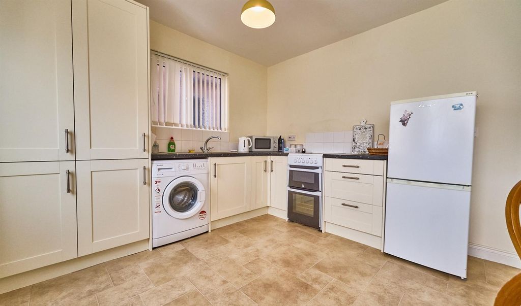 Property photo 2 of 10 Refitted Kitchen Dining Room To Rear