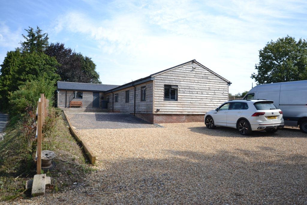 Property photo 2 of 24