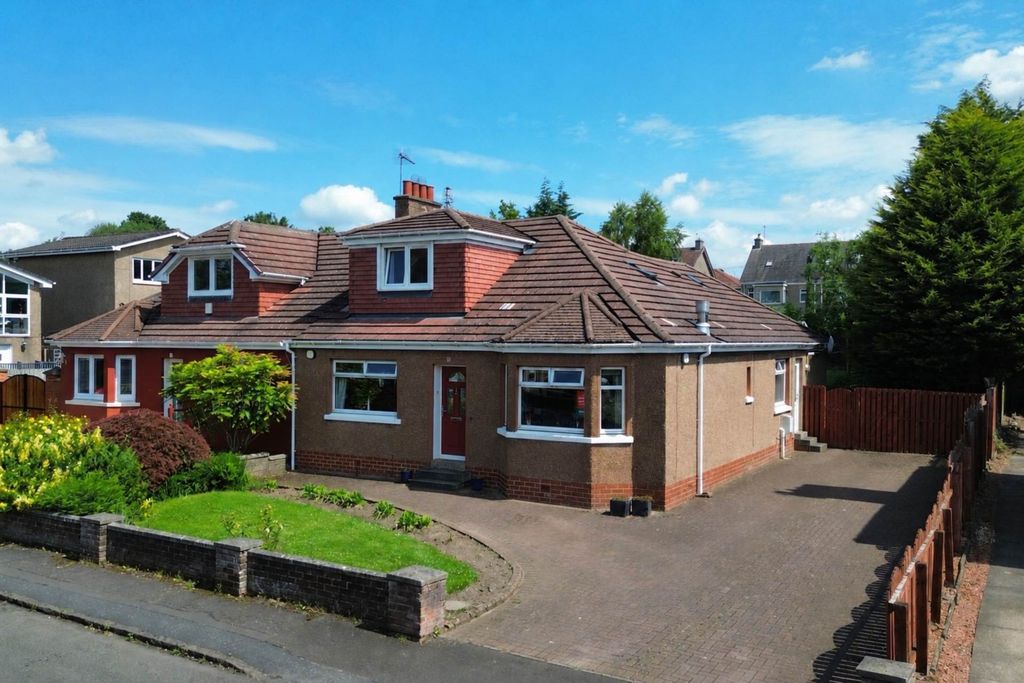 Property photo 1 of 35
