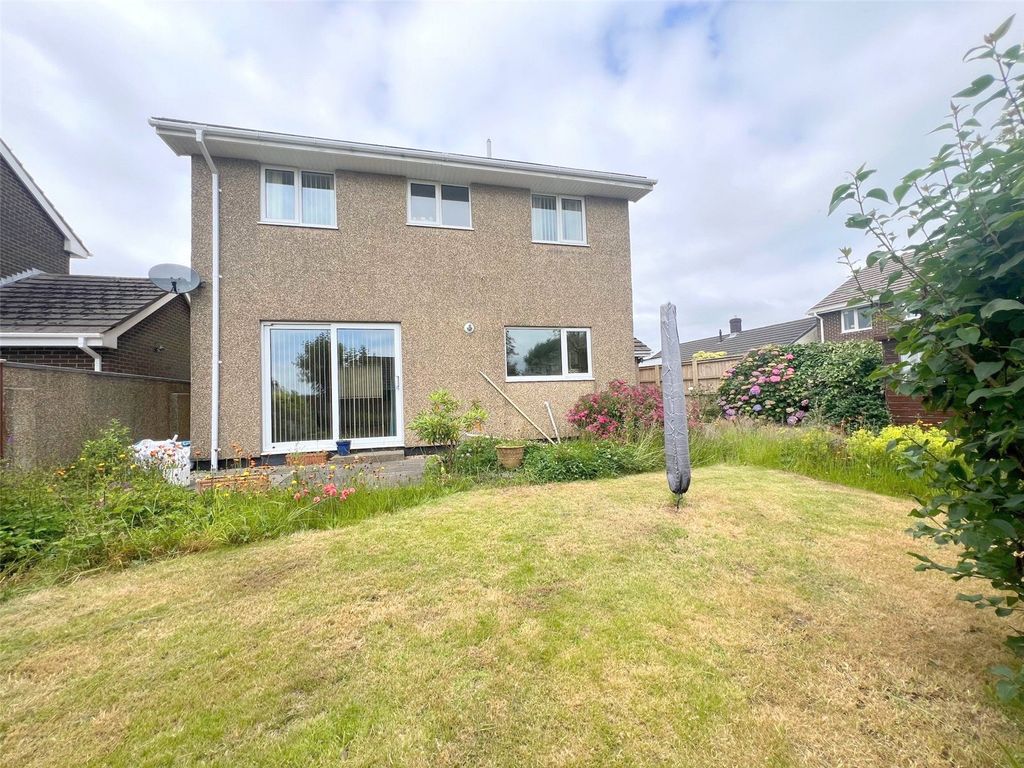 Property photo 2 of 30 Picture No. 02