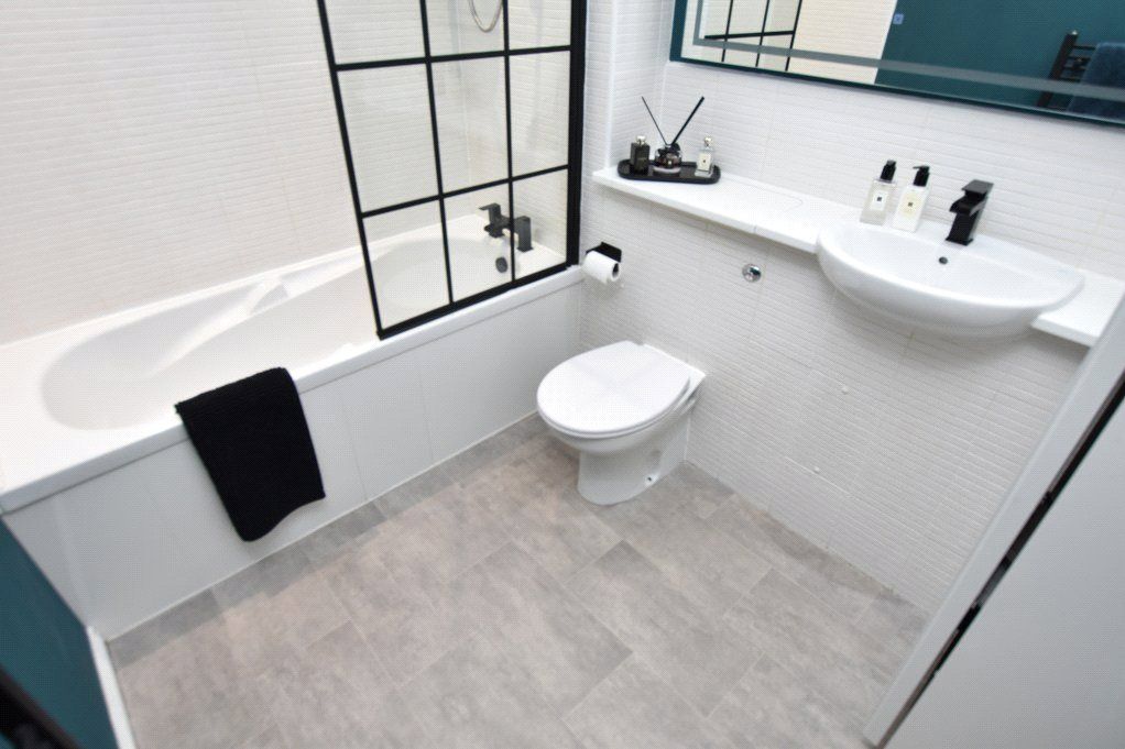 Property photo 3 of 13 Picture No. 05