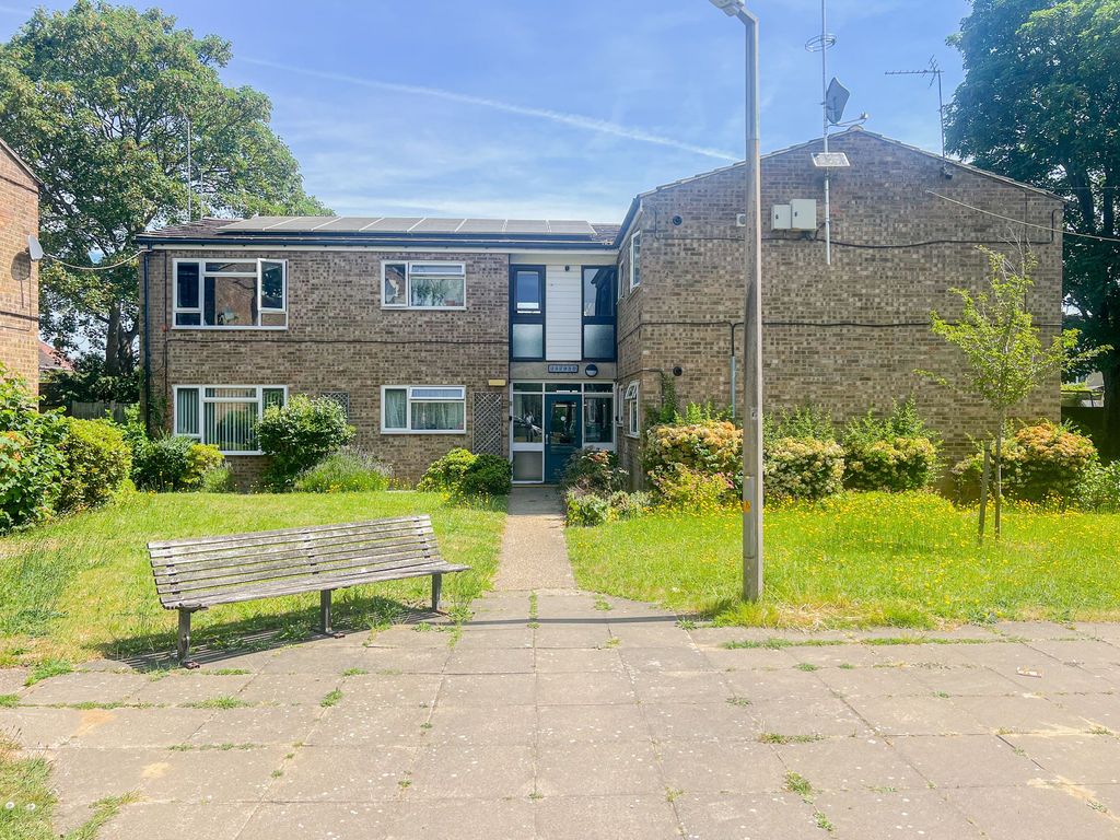 Property photo 1 of 10