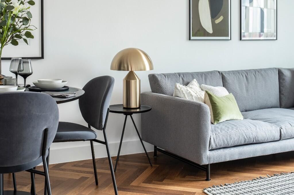 Property photo 2 of 5 Gallery