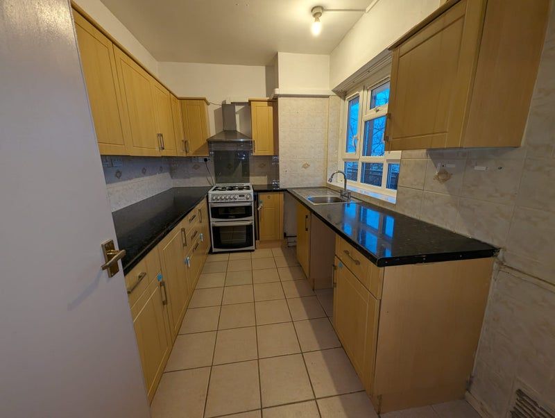 Property photo 3 of 9 Gallery