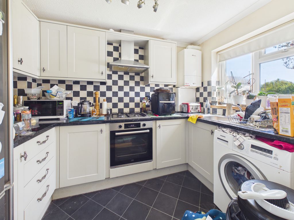 Property photo 3 of 9 Cam05372G0-Pr0167-Still004