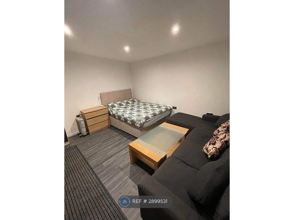 Property photo 1 of 4