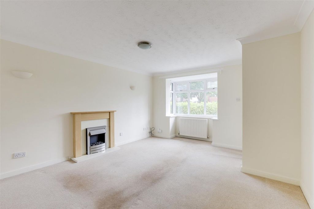 Property photo 3 of 18