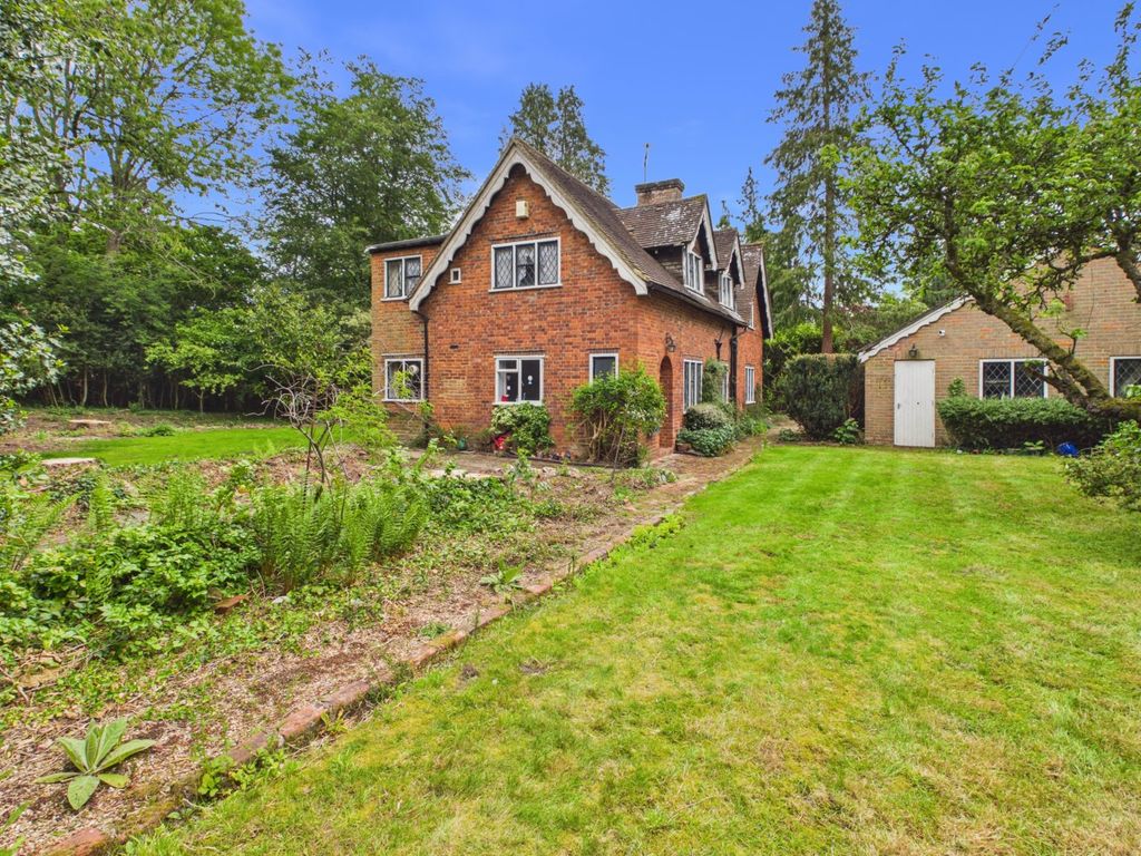 Property photo 1 of 39 Picture No. 45