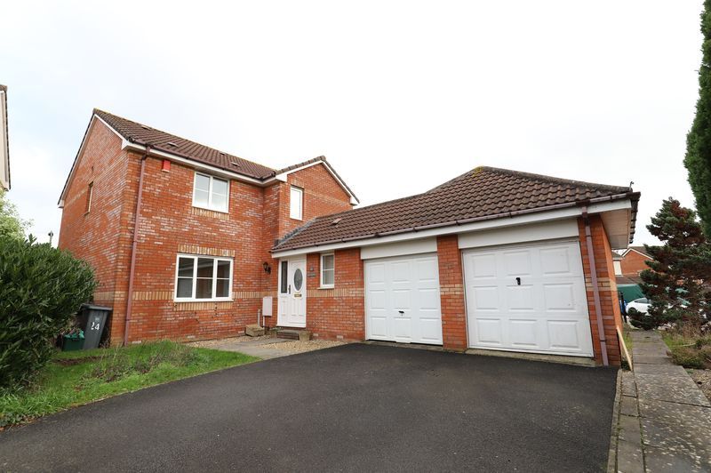 Property photo 1 of 12 Photo 9