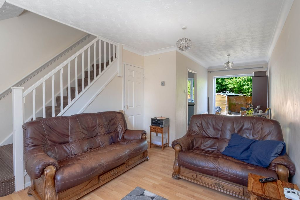 Property photo 3 of 11
