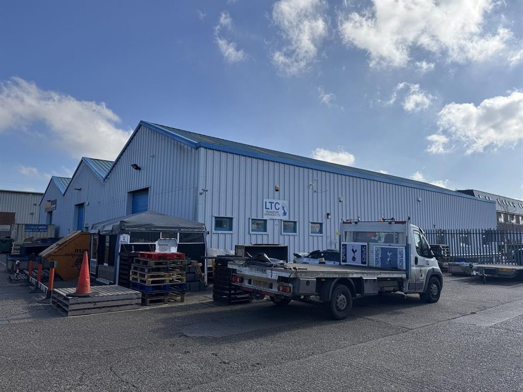 Property photo 1 of 2 Photo