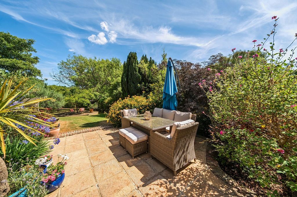 Property photo 2 of 27 Patio