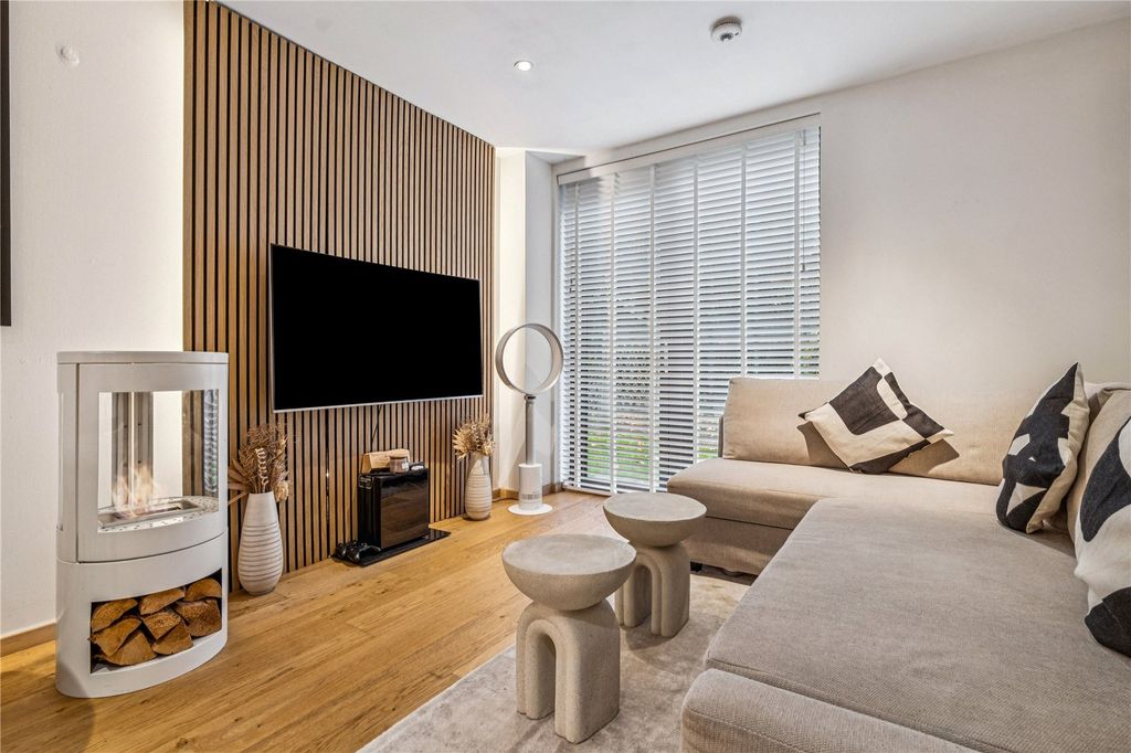 Property photo 2 of 10 Picture No. 06