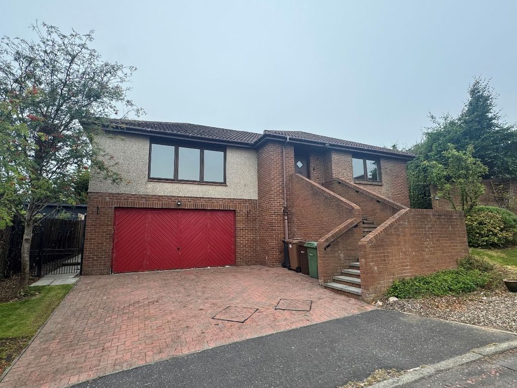 Property photo 1 of 26
