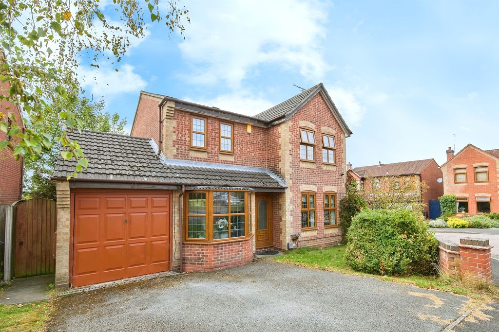 Property photo 1 of 16