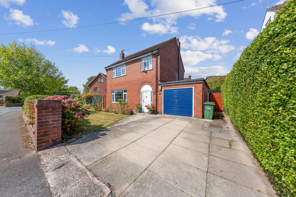Property photo 1 of 22