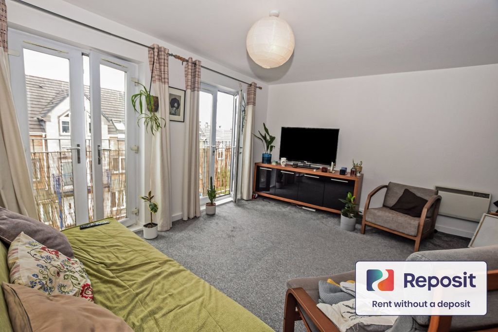 Property photo 2 of 17 Picture No. 08